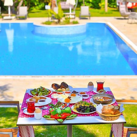 Amare Cesme Hotel Luaran gambar