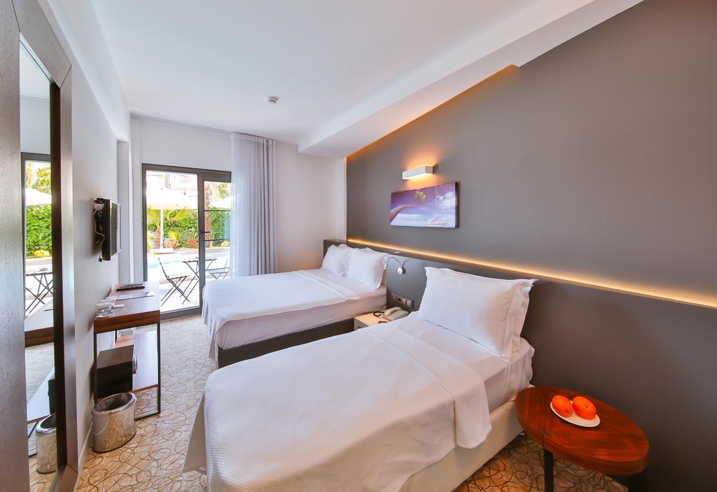 Amare Cesme Hotel Luaran gambar