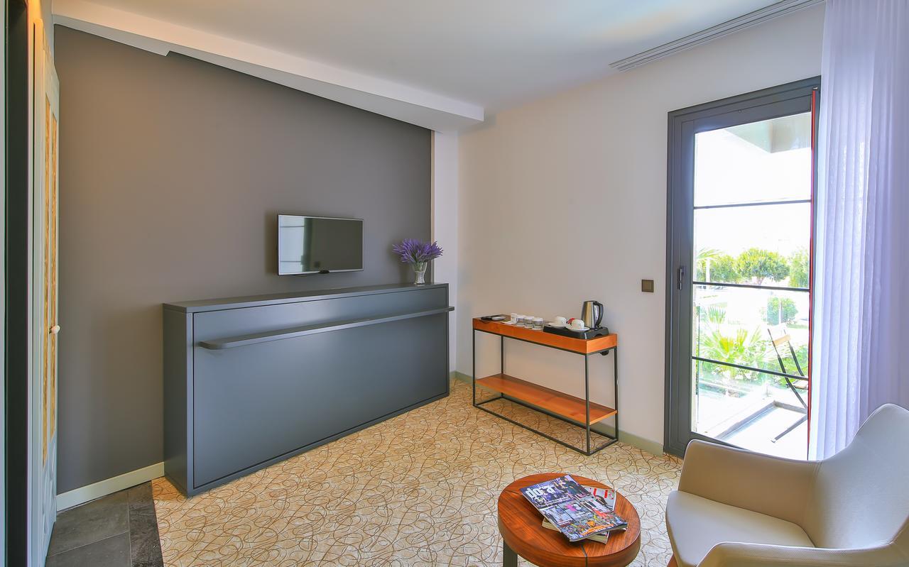 Amare Cesme Hotel Luaran gambar